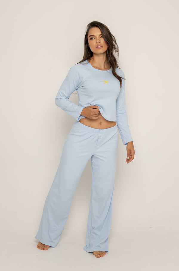 Noah baby blue